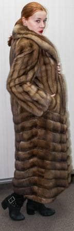 Stunning Golden Russian Sable Fur Coat Diagonal NYC Fur Store Dress Warm in NY