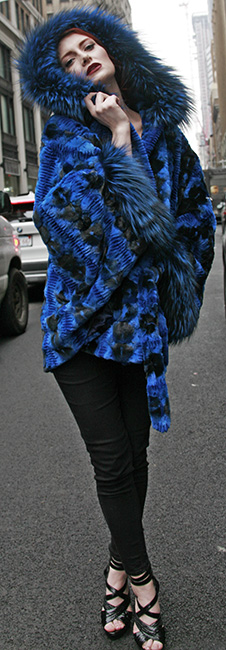 Sculptured Lazor Cut Blue Dyed Mink Fur Blue Dyed Silver Fox Trim Cape With Hood