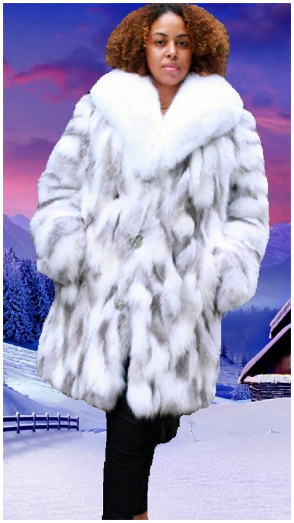 Plus Size Silver Shadow Fox Coat White Fox Collar 87542