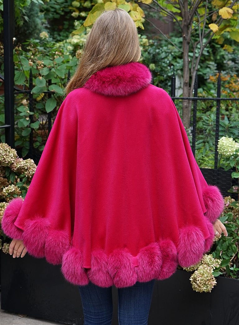 Cape fox fur trim