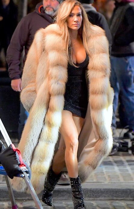 Jennifer Lopez wearing a Golden Island Fox Coat